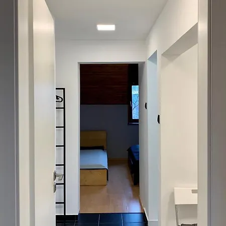Var-lak Apartament